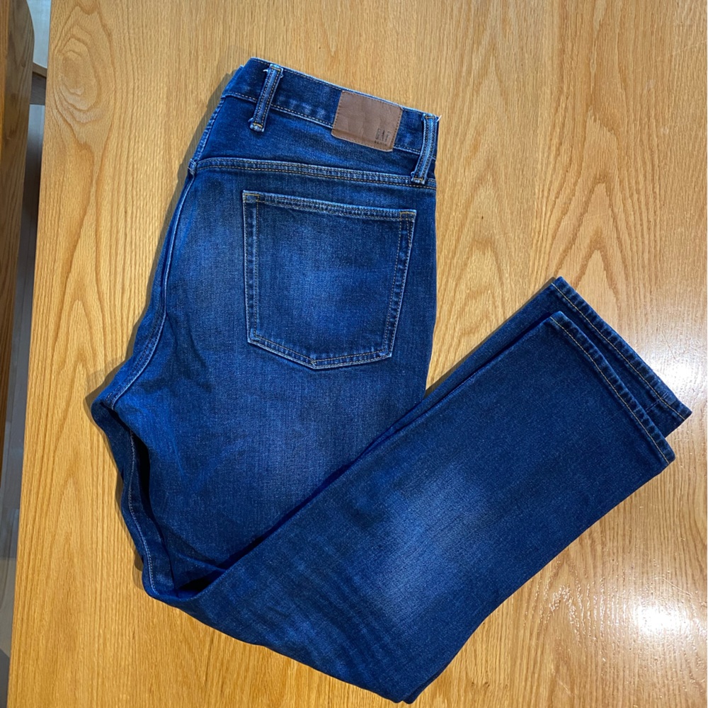 Gap Mens 36”x32” Slim Fit Jeans